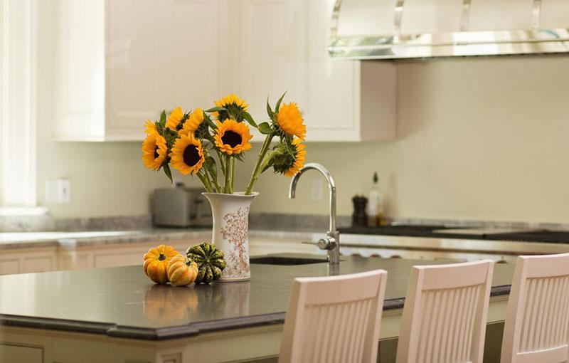 多功能移動式除濕機應(yīng)用與保養(yǎng)